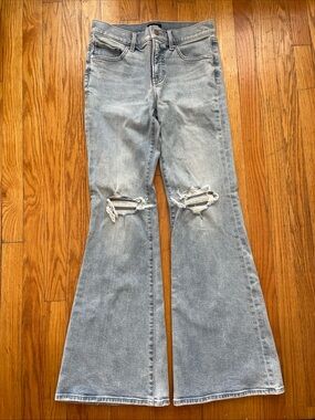 EXPRESS 70’s Mid Rise Women’s Jeans Flare Bottom Bell 4R Distressed